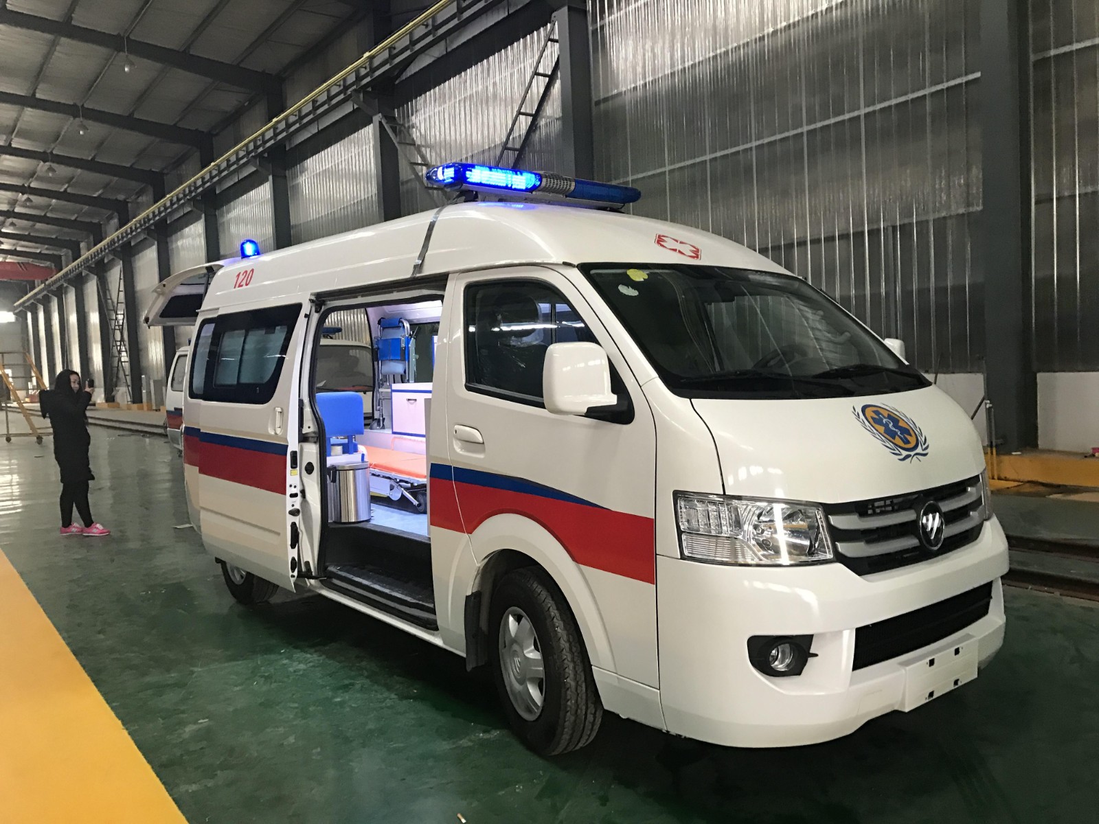 阆中市救护车转院